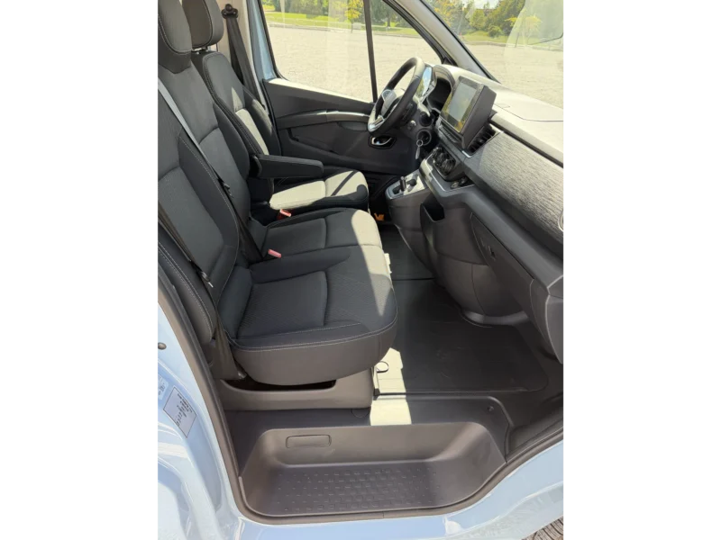 Renault Trafic 2026 9-osobowy — zdjęcie 4